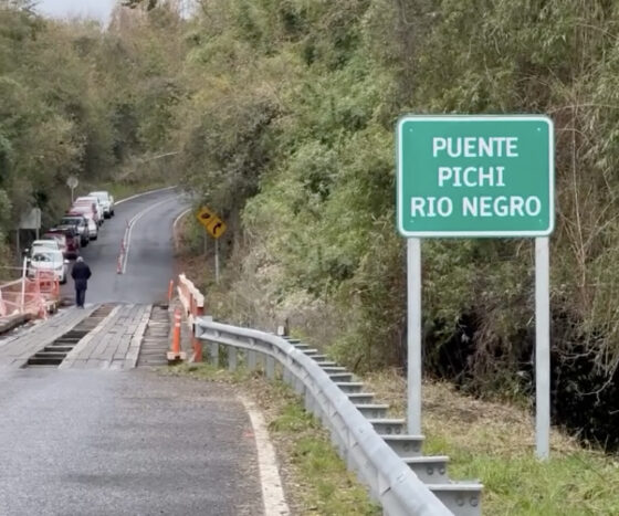 Puerto Octay: reparan puente Pichi Río Negro tras daños por maquinaria pesada